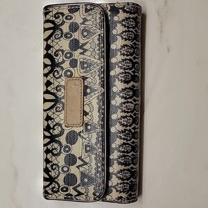Sakroots Black and Beige Patterned Wallet